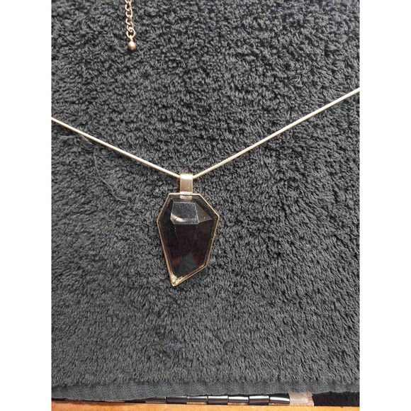 Unbranded Pendant Gold-Tone Chain Lobster Claw Clasp Statement Necklace - Picture 2 of 8